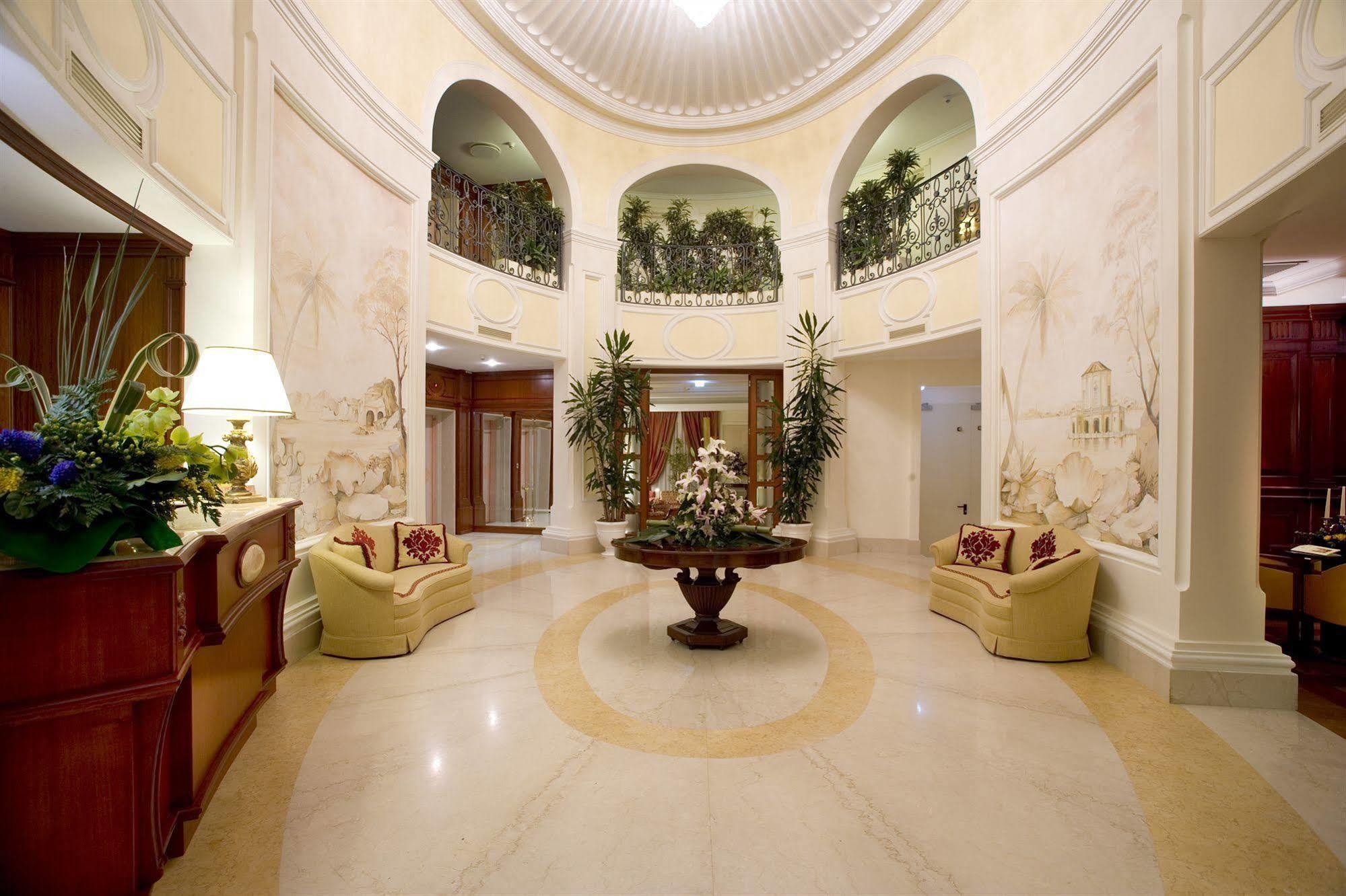 Palazzo Alabardieri Napoli İç mekan fotoğraf